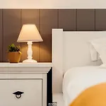 アパート Promenade - Luxuriously For 8 People